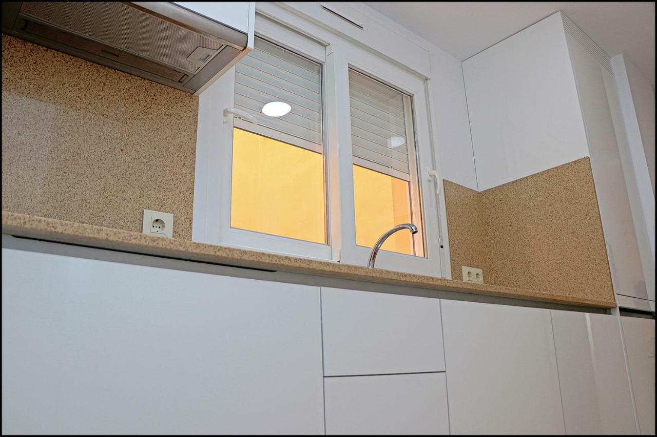 Apartamento Lances, Con Piscina Comunitaria Lägenhet Tarifa Exteriör bild